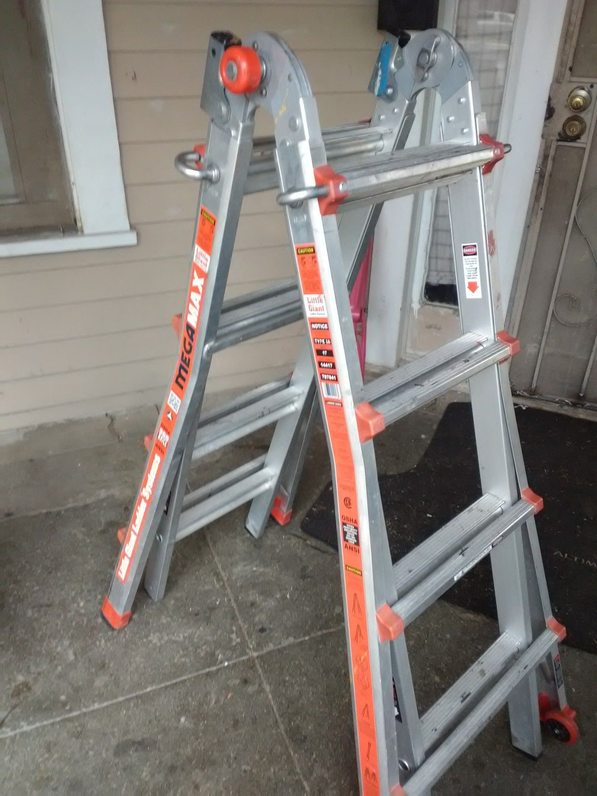 Little Giant Ladder Systems MEGA MAX