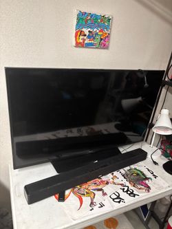 Samsung 43” Tv with Remote
