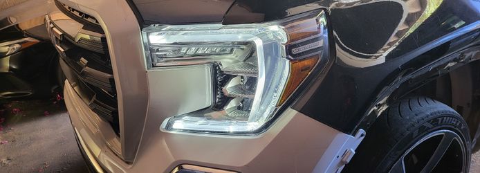 2019-2022 Sierra Headlights  Oem