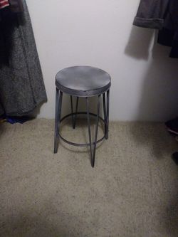 Tool chair
