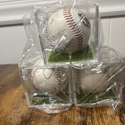 Lot Of 3 - Autographed Angel Baseballs ⚾️ 