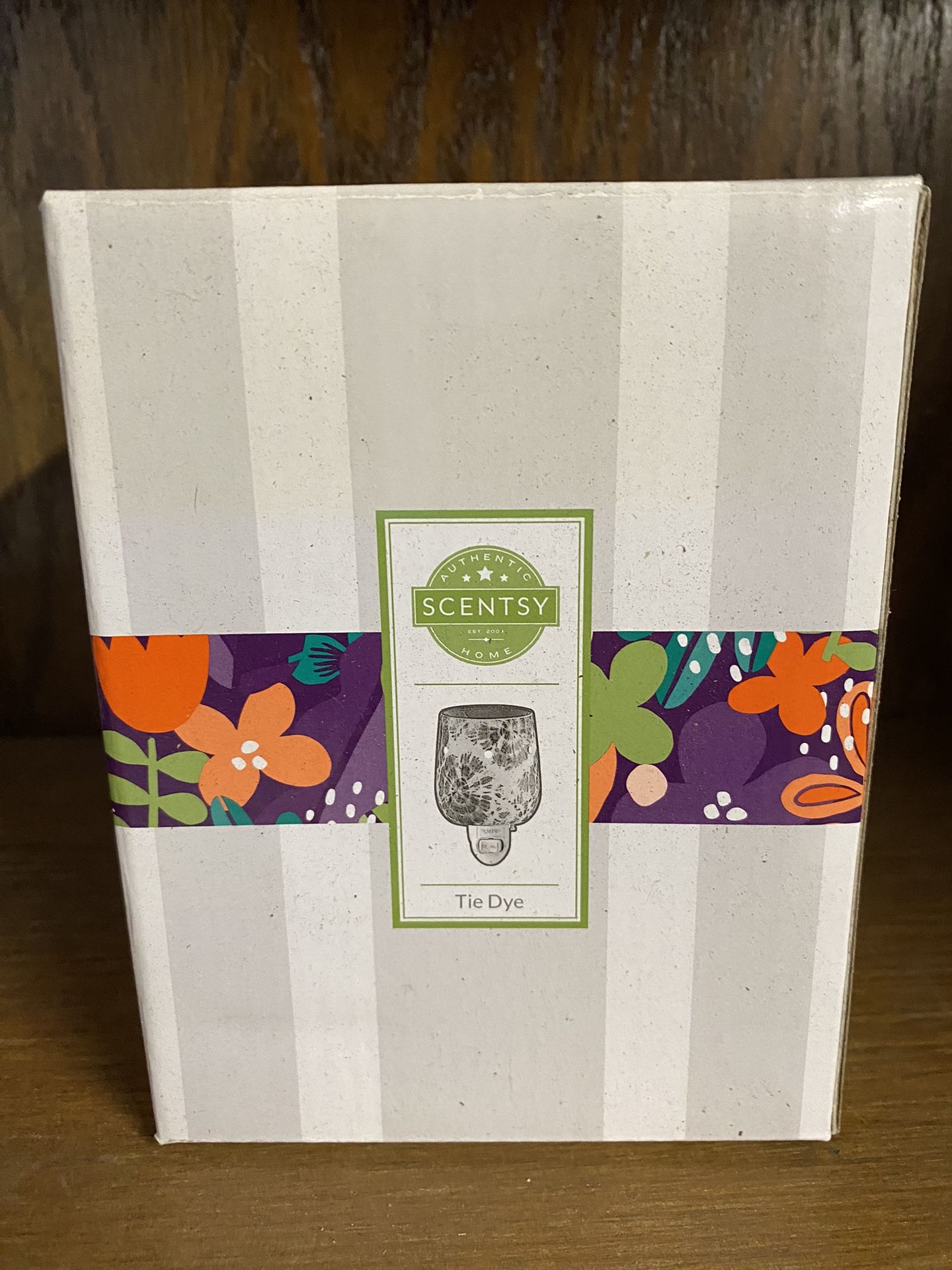 Tie Dye Scentsy Wall Warmer