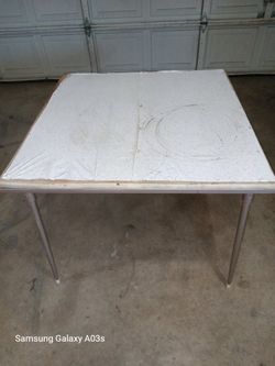 Vintage Samsonite card table - Turlock