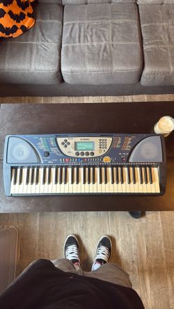 Yamaha Keyboard
