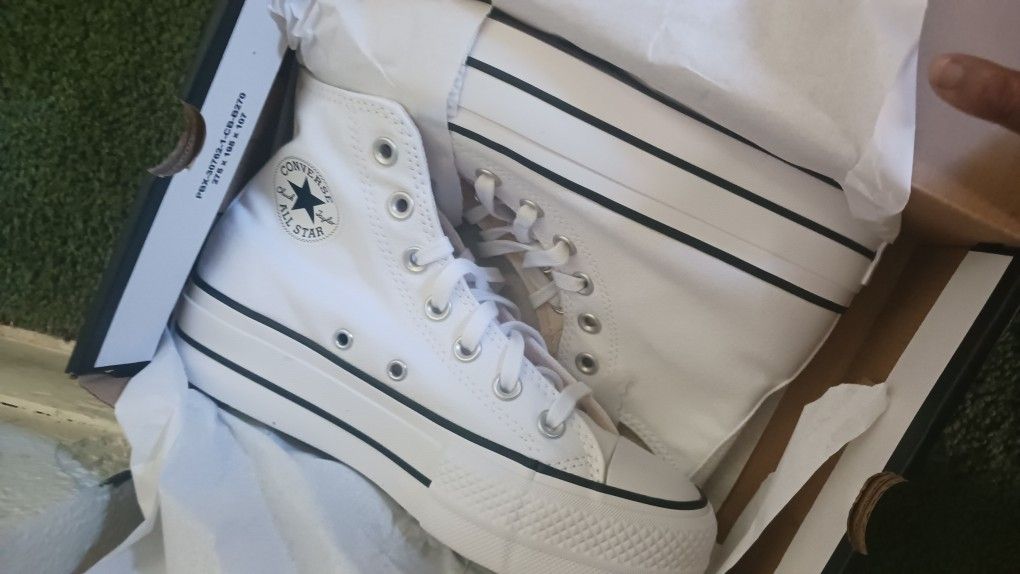 Womens Converse New White/black/white