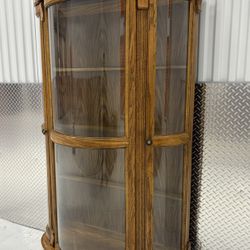 Gorgeous vintage Oak curio cabinet