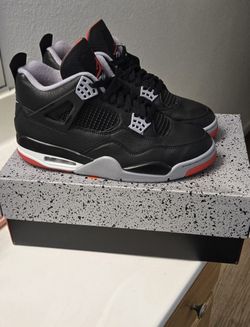 Jordan 4 Breds
