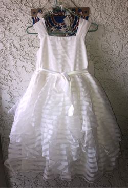 2/ first communion/wedding/flower girl/elegant ballgown one is size 16 in Kids/girls the other is size 12 in Kids/girls