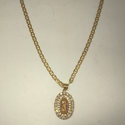Gold necklace