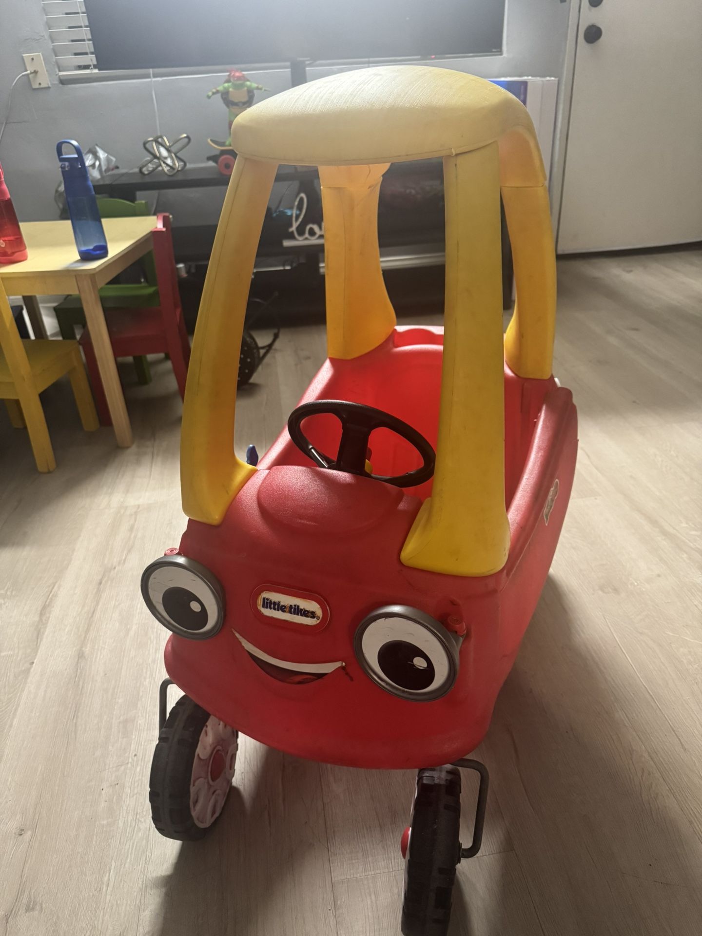 Little Tikes Car