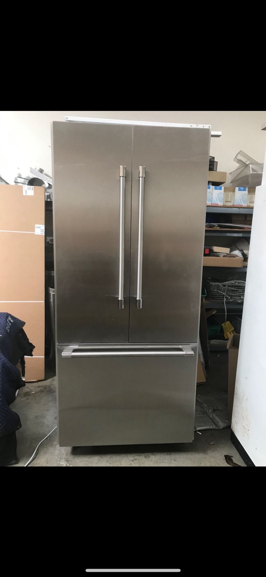 Thermador 36’ Built In Refrigerator