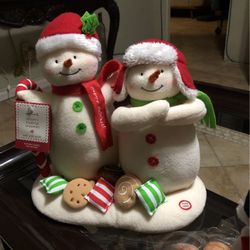 Yum Yum Yum! Season Treating Snowman