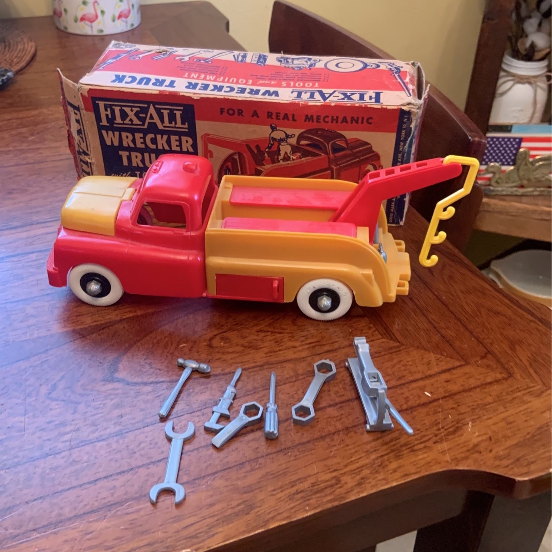 Marc Vintage Fix All Wrecker Truck