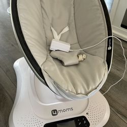 4moms mamaRoo 4 Baby Swing