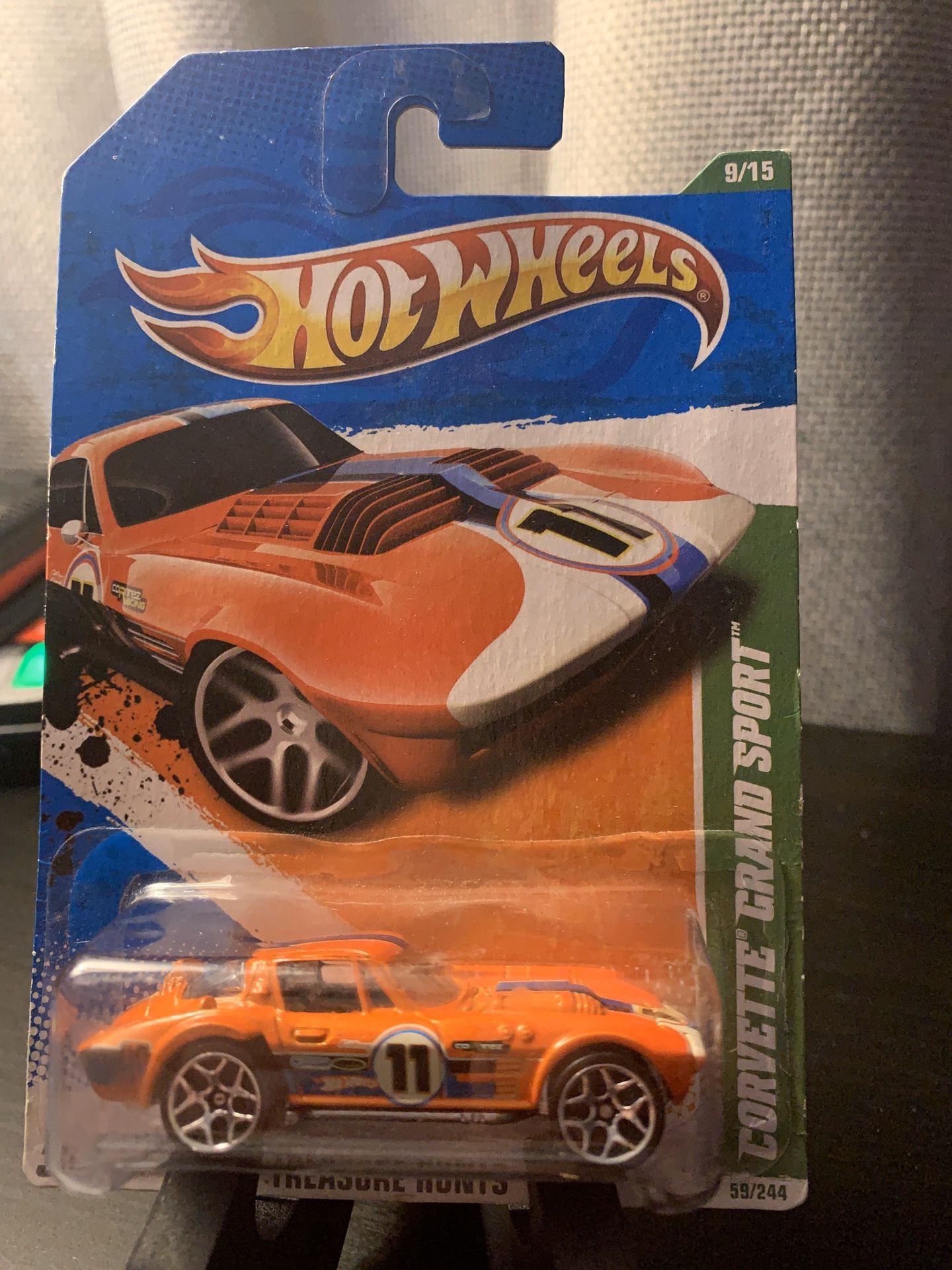 Hot Wheels Treasure Hunt Corvette Grand Sport rare 9/15