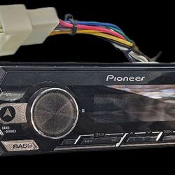 PIONEER CAR STEREO RADIO USB BLUETOOTH