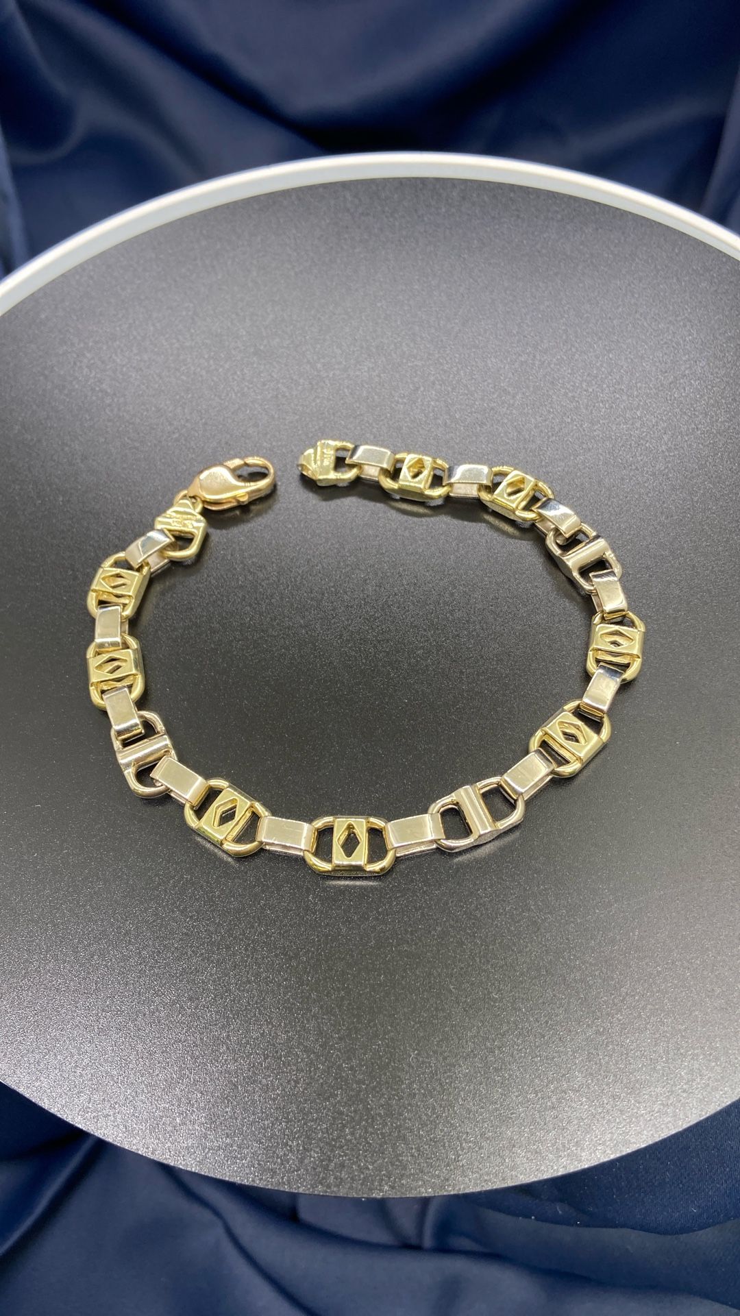 14K Gucci Bracelet