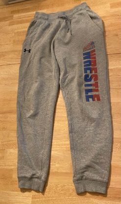 Men’s - Under Armour - Size medium - UA hustle fleece joggers