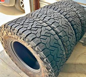 295 70 18 Nitto Tires Con 80% de Vida Las 4