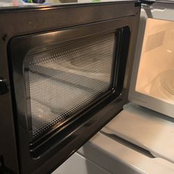 Brand New Microwave for Sale in Loves Park, IL - OfferUp