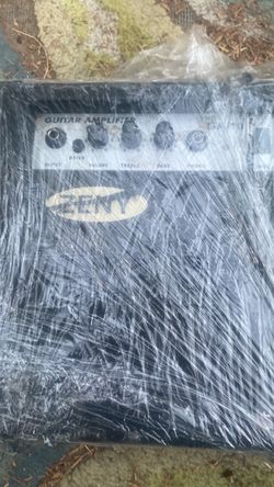 ZENY GUITAR AMPLIFIER GA-10