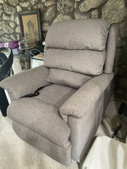 Power Lift Recliner Chair 