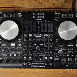Denon Dj MC6000MK2