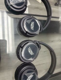 CADILLAC ESCALADE EAR PHONES