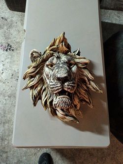 Lion Head sculpture