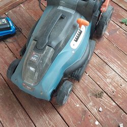 Senix battery powered mower