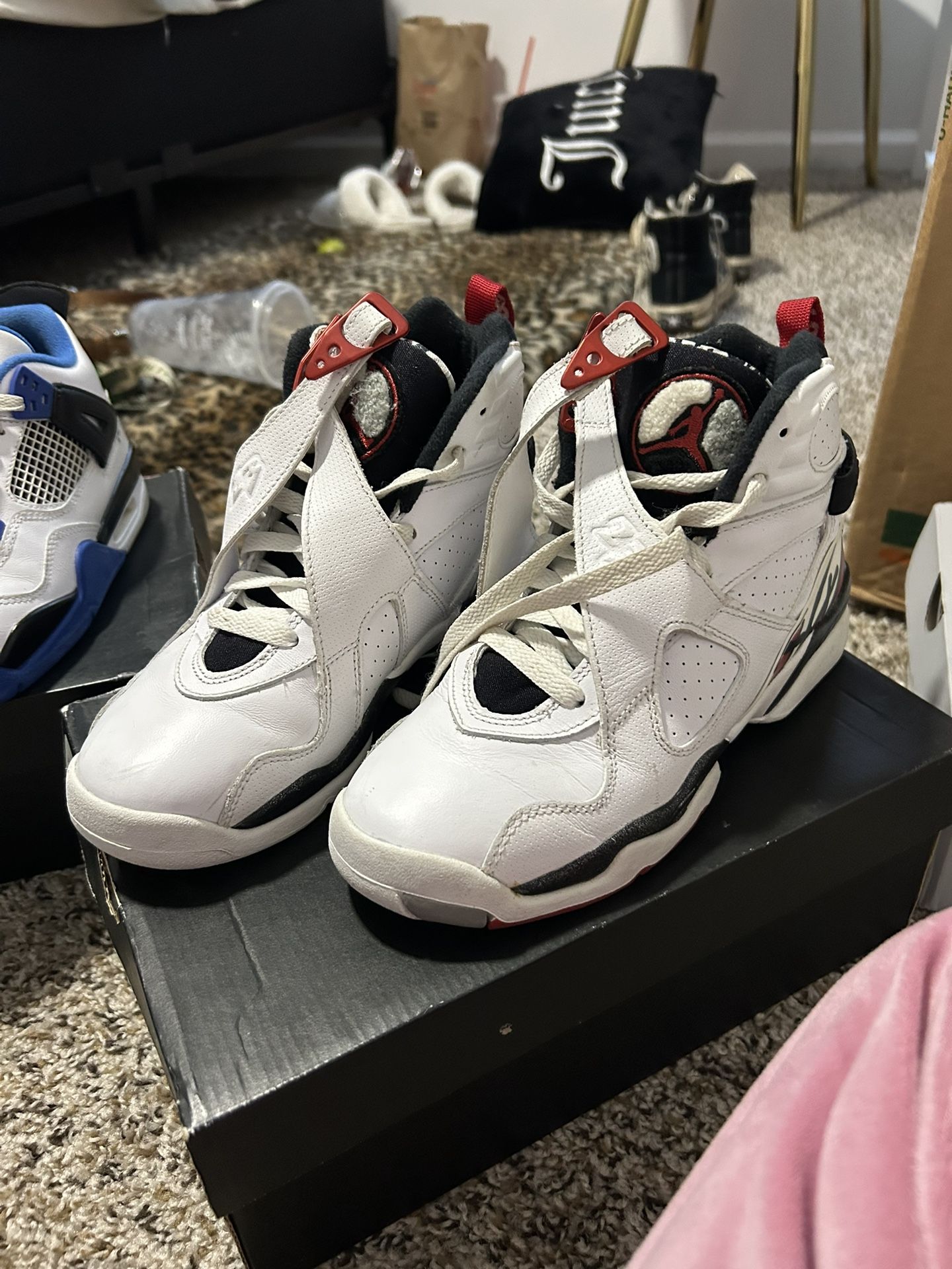 Jordan Bugs bunny 8s