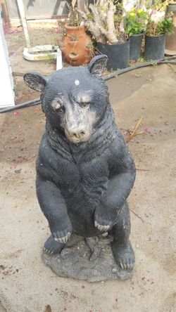 $60 oso de concreto alto 37 pulgadas