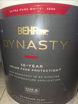 BEHR DYNASTY
5 gal. Ultra Pure White Flat Exterior Stain-Blocking Paint & Primer