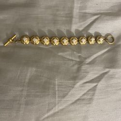 Very antique the color never change it $40