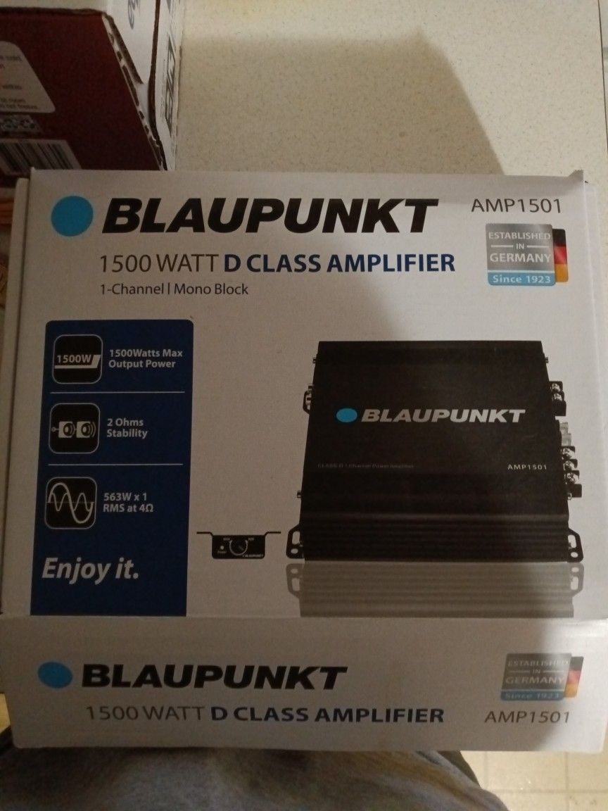 NEW 1500 Watt Amplifier 