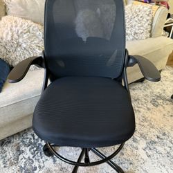 Brand New Primy Office chair Ergonomic