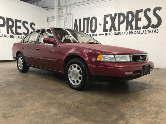 1994 Nissan Maxima