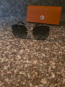 Tory Burch Women's sunglasses