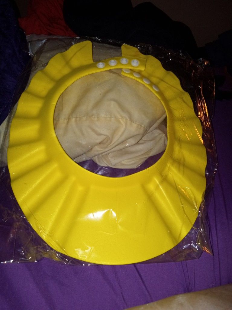 Put On Baby Or Toddler When Bath