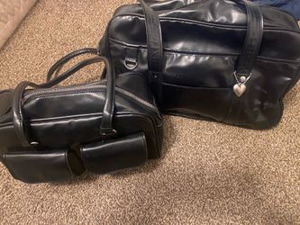 Stylish Black Bag set 💼🖤