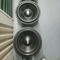Resilient Sounds Onyx  15 2500rms