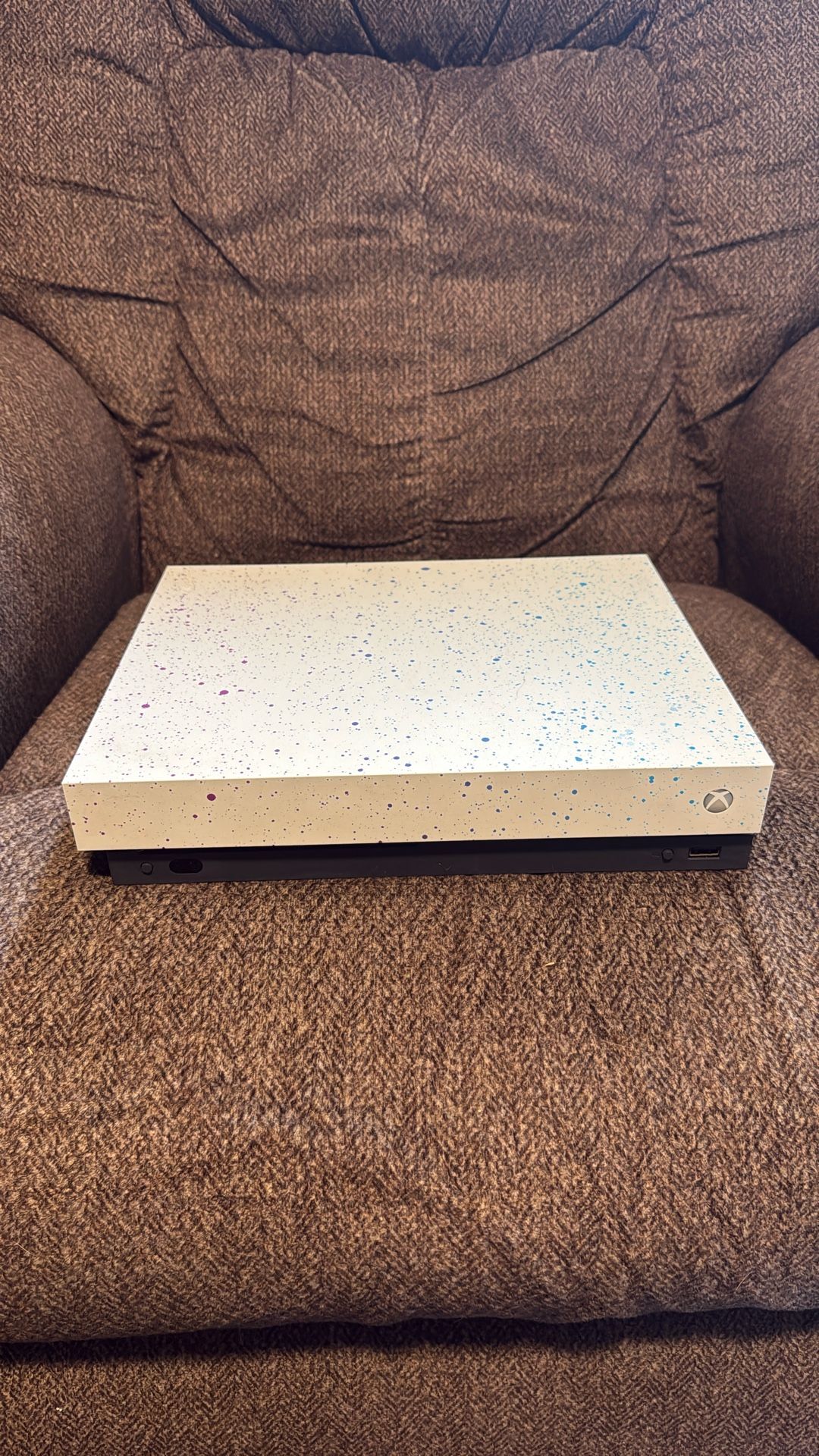 Xbox One X 2K 20 Limited Edition