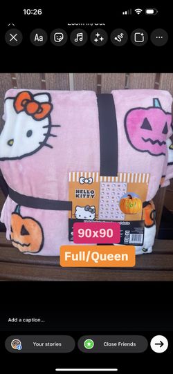 Brand New Hello Kitty Queen Size Pink Halloween Pumpkin Blanket 