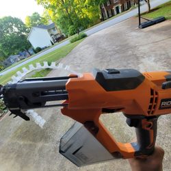 RIDGID ELECTRIC SCREW GUN