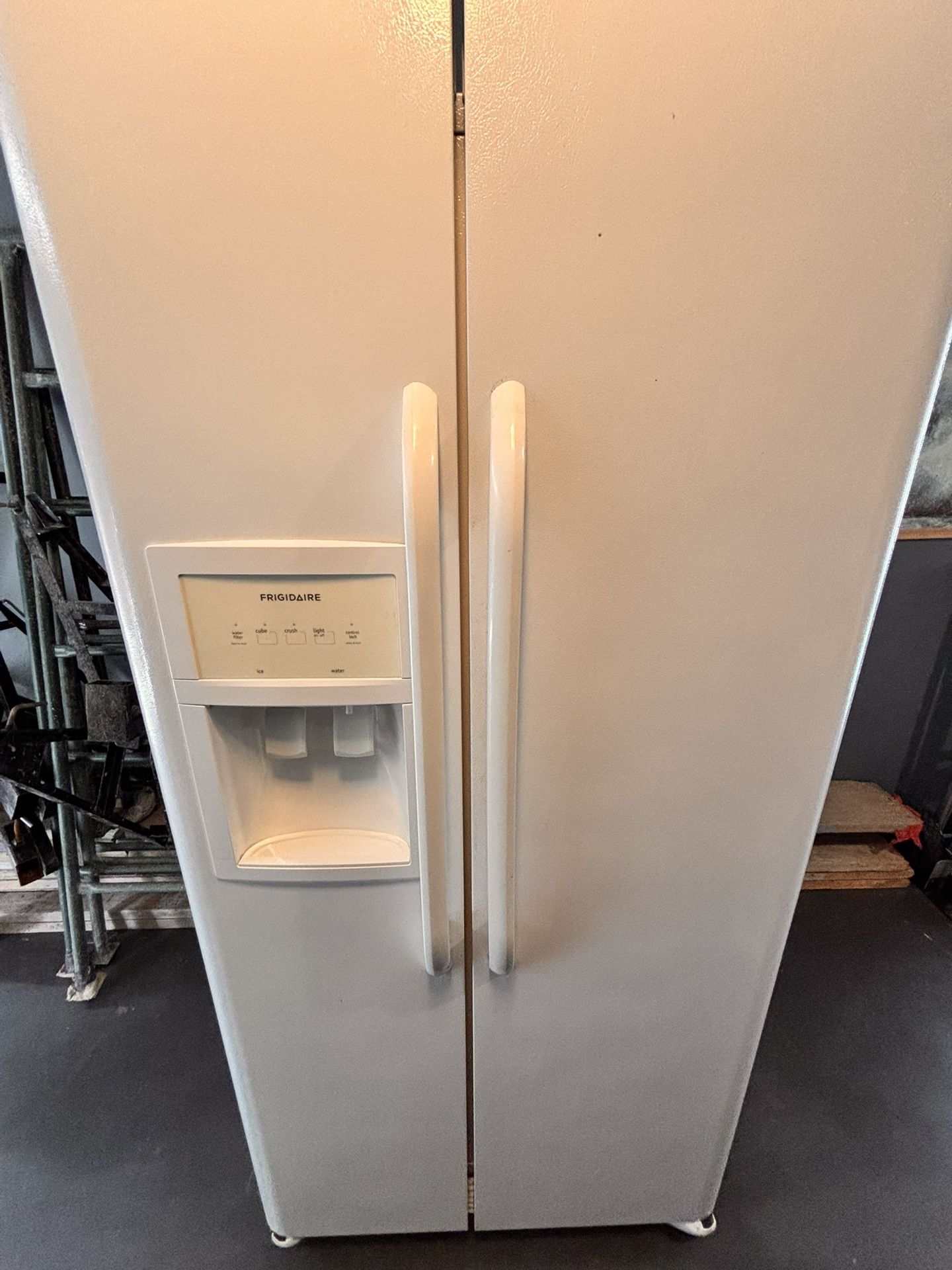 Frigidaire Refrigerator