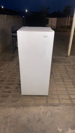 Stand up freezer clean works great