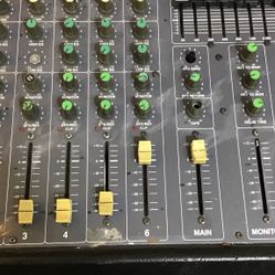 61 Pax Power Mix.    Sound Mixer