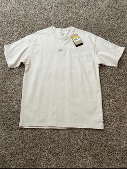 Nike NSW Premium Essentials SUST T-shirt