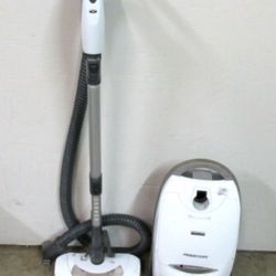 Kenmore Progressive Vacuum White Canister 116 w/ Hose Floor Combo Tool Filter