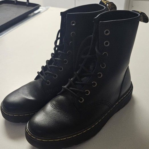 Dr. Martens Zavala combat boots black
